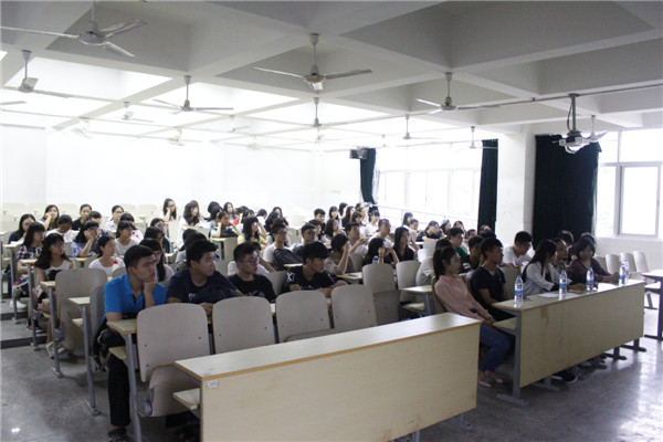 广告学专业介绍会现场.jpg