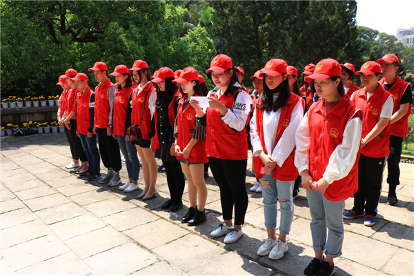 缅怀革命先烈，弘扬爱国精神 图片4.jpg