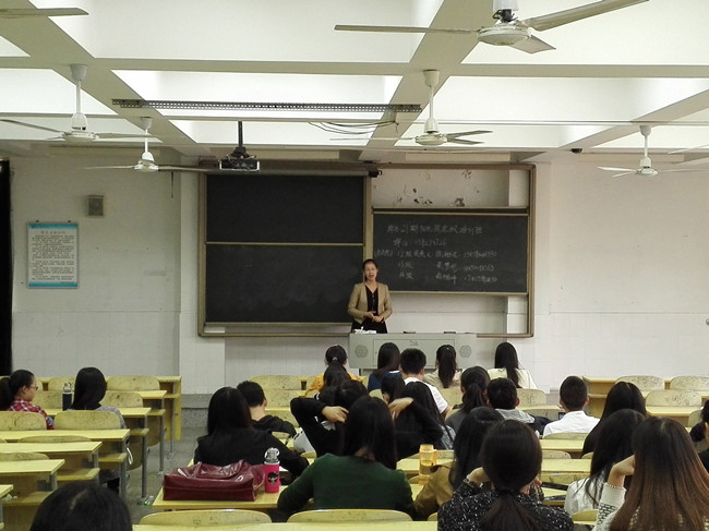 文明月 入党积极分子动员会_副本.jpg